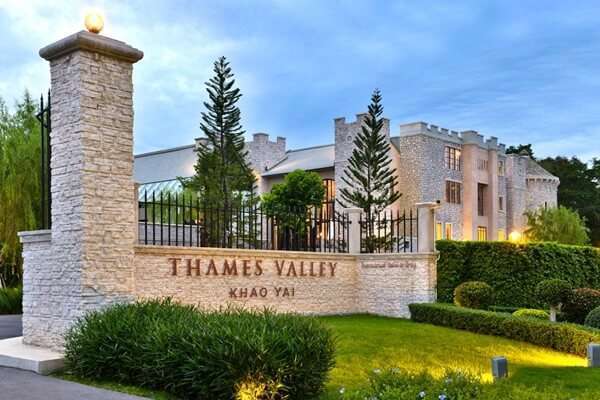 100 อันดับสถานที่ท่องเที่ยวยอดนิยมในเขาใหญ่ 51 Thames Valley Khao Yai