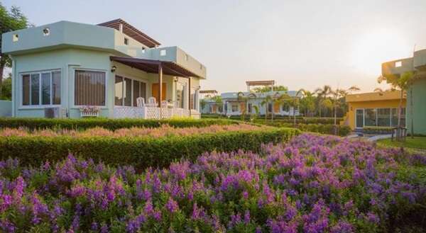 100 อันดับสถานที่ท่องเที่ยวยอดนิยมในเขาใหญ่ 83 Villa Riena Resort Khaoyai