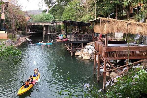 100 อันดับสถานที่ท่องเที่ยวยอดนิยมในเขาใหญ่ 91 ธาราคาเฟ่ เขาใหญ่