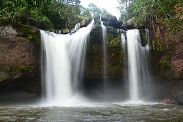 100 อันดับสถานที่ท่องเที่ยวยอดนิยมในเขาใหญ่ 4 น้ำตกเหวสุวัตเขาใหญ่