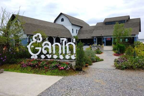 100 อันดับสถานที่ท่องเที่ยวยอดนิยมในเขาใหญ่ 45 ลูกไก่ เขาใหญ่ (Look Kai Cafe & Restaurant)