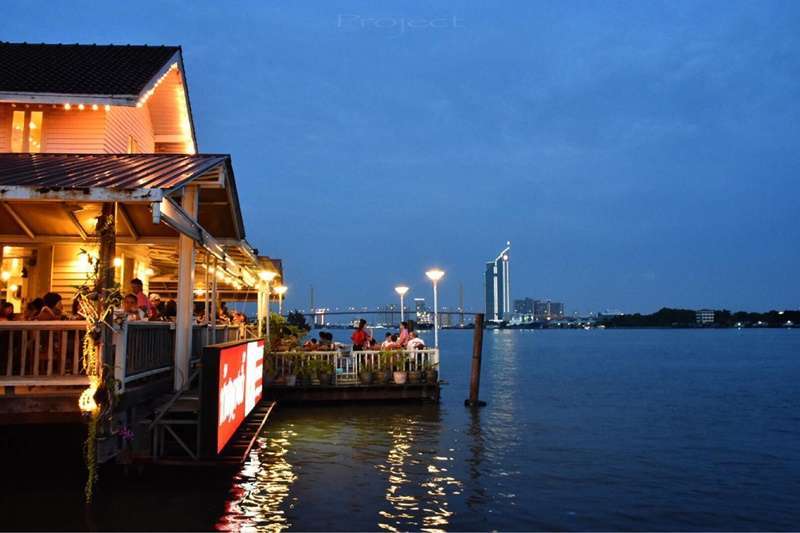 10 ร้านกุ้งเผาซีฟู้ดที่อร่อยใน กรุงเทพ 2 ร้านอาหารทะเลใดที่เป็นที่นิยมในกรุงเทพ